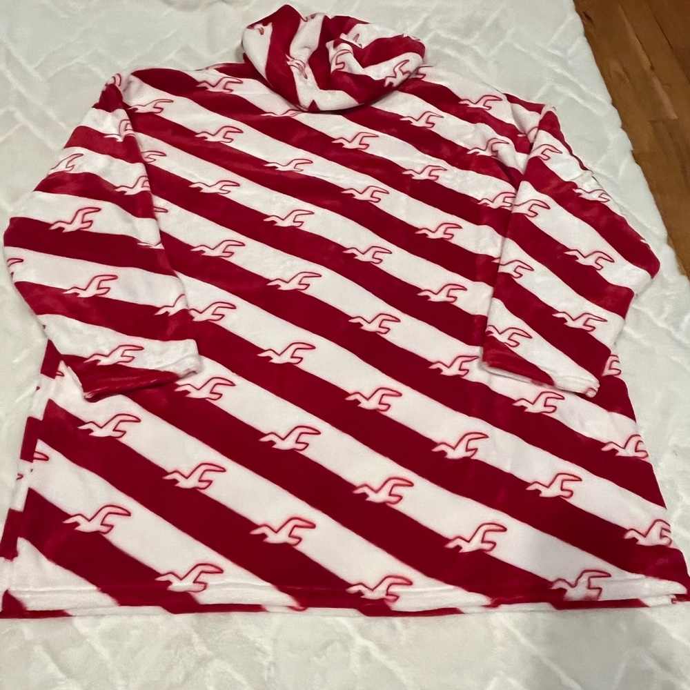 NWT - Hollister Women's/Teen EXTREMELY soft Lounge Hoodie Velvety soft! One Size - Picture 7 of 7